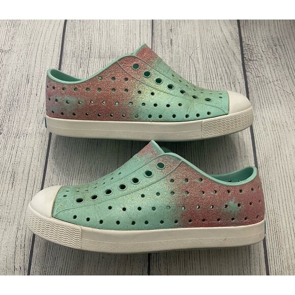 Native Shoes Other - Blue & Pink Glitter Native Natives Jefferson Girl Shoes, Size Youth 13